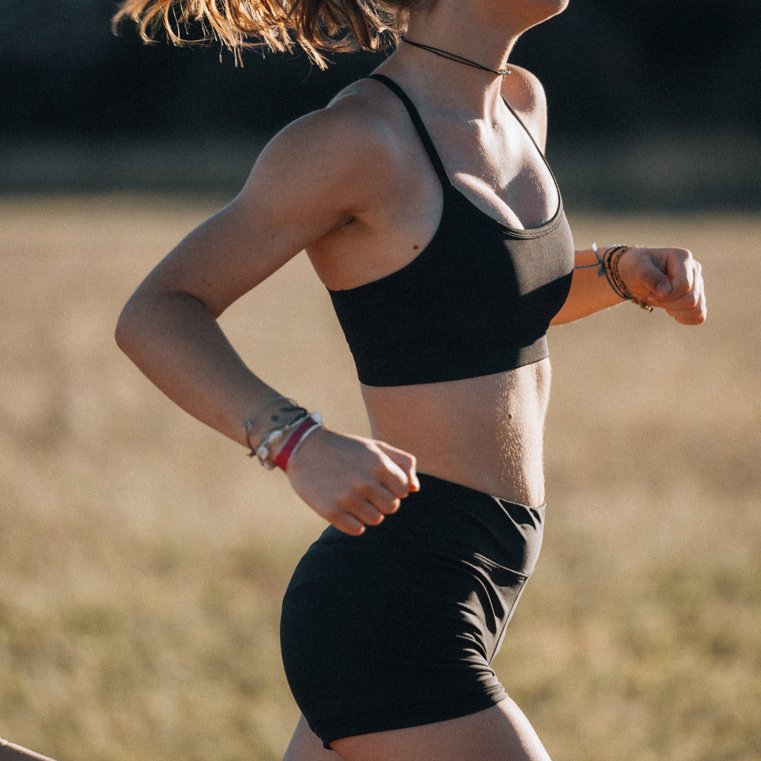 Menstrual sports shorts for teenage girls 