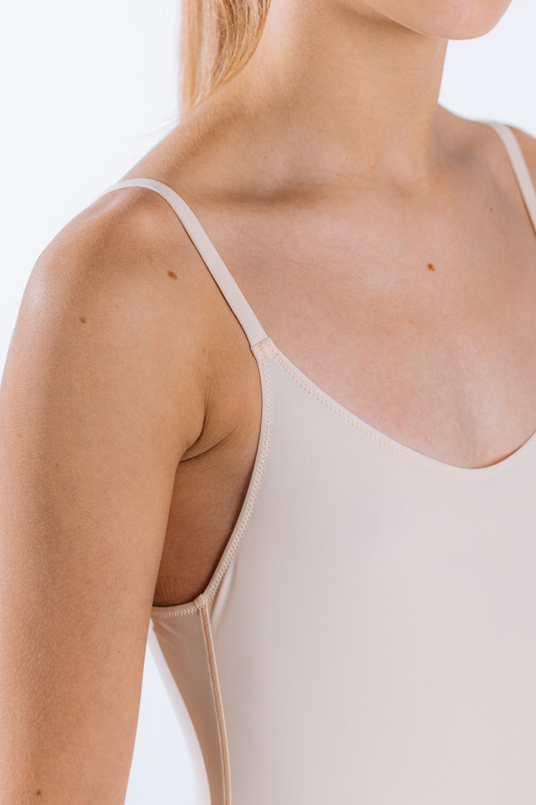 Sous-justaucorps menstruel pour adolescente